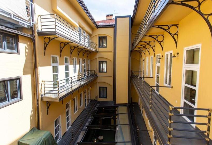 غرفة قياسية مطلّة علي الحديقة, Timeout Heritage Hotel Zagreb