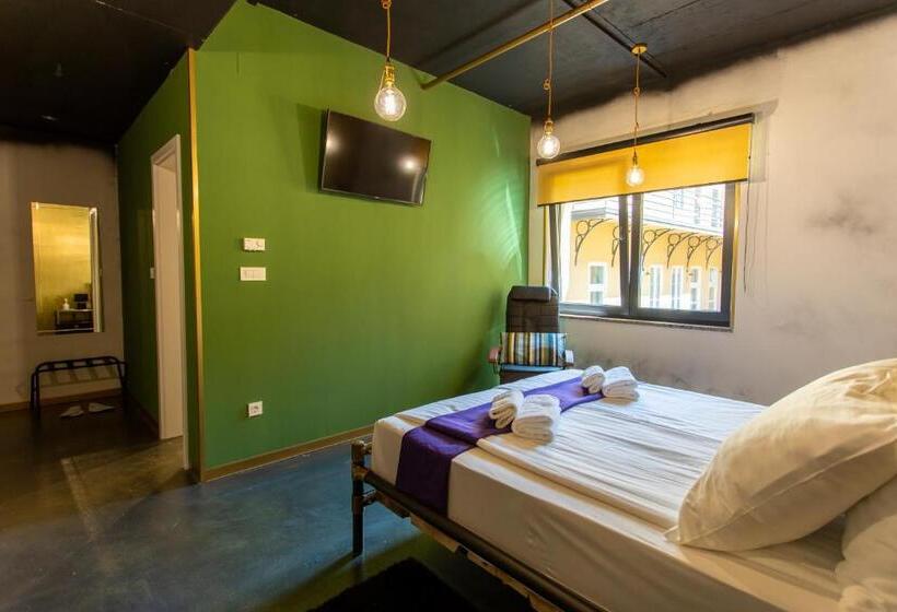 اتاق استاندارد با چشم‌انداز باغ, Timeout Heritage Hotel Zagreb