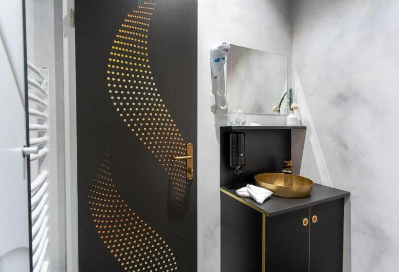 غرفة عائلية, Timeout Heritage Hotel Zagreb