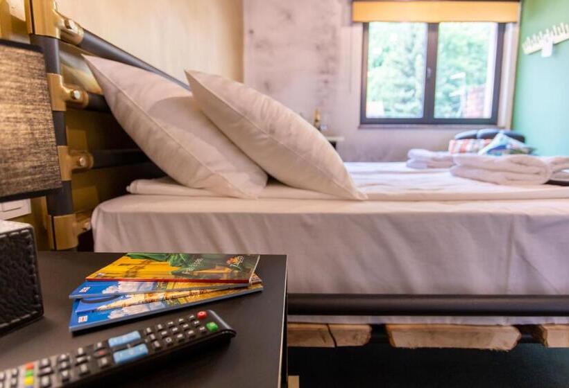 غرفة قياسية مطلة على المدينة, Timeout Heritage Hotel Zagreb