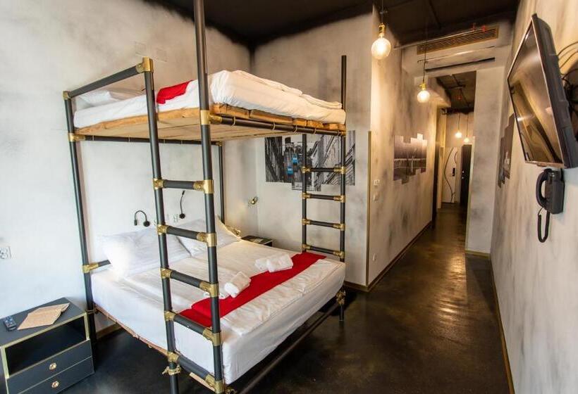 غرفة عائلية, Timeout Heritage Hotel Zagreb