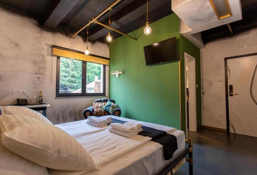 غرفة قياسية مطلة على المدينة, Timeout Heritage Hotel Zagreb