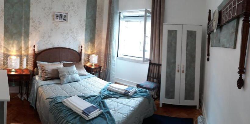 اتاق استاندارد با سرویس بهداشتی مشترک, Ameli Rooms