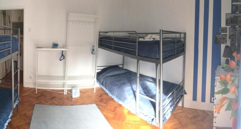 اتاق استاندارد چهارنفره با سرویس بهداشتی مشترک, Ameli Rooms