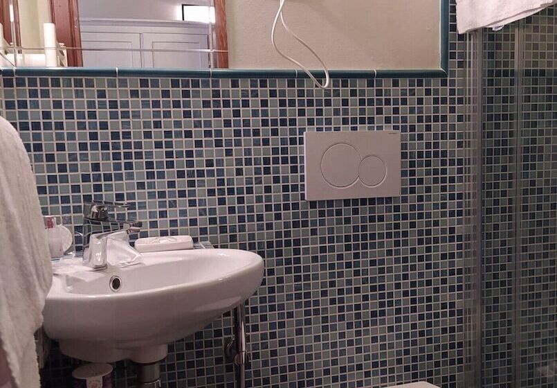 اتاق استاندارد, Lady Luna B&b