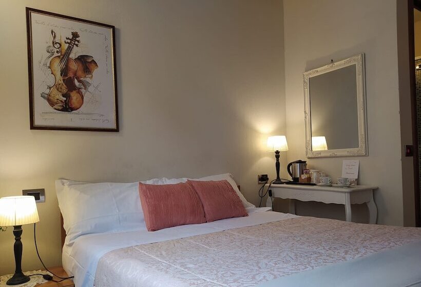 اتاق استاندارد, Lady Luna B&b