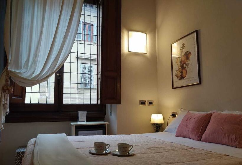 اتاق استاندارد, Lady Luna B&b