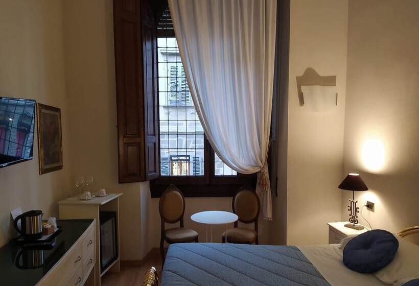 اتاق لوکس, Lady Luna B&b