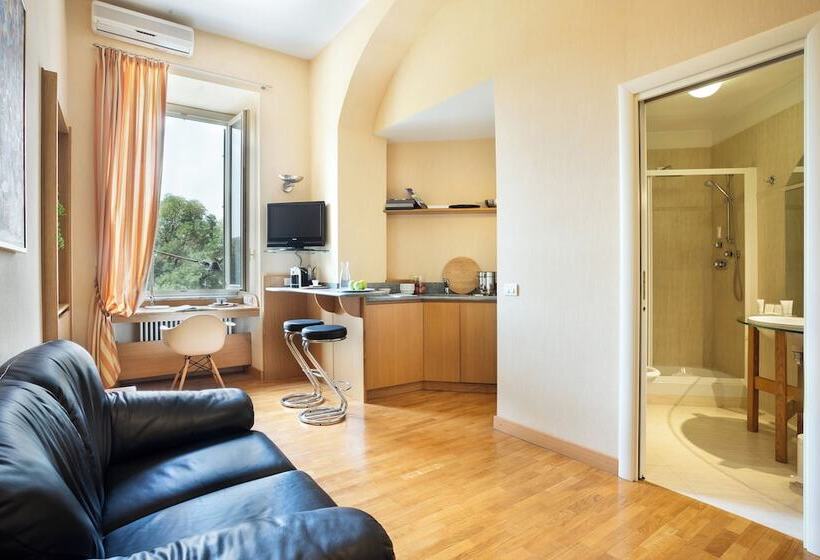 شقة غرفة واحدة, Dynasty Suites Downtown Apartments