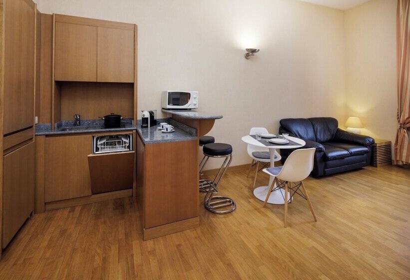 شقة غرفة واحدة, Dynasty Suites Downtown Apartments