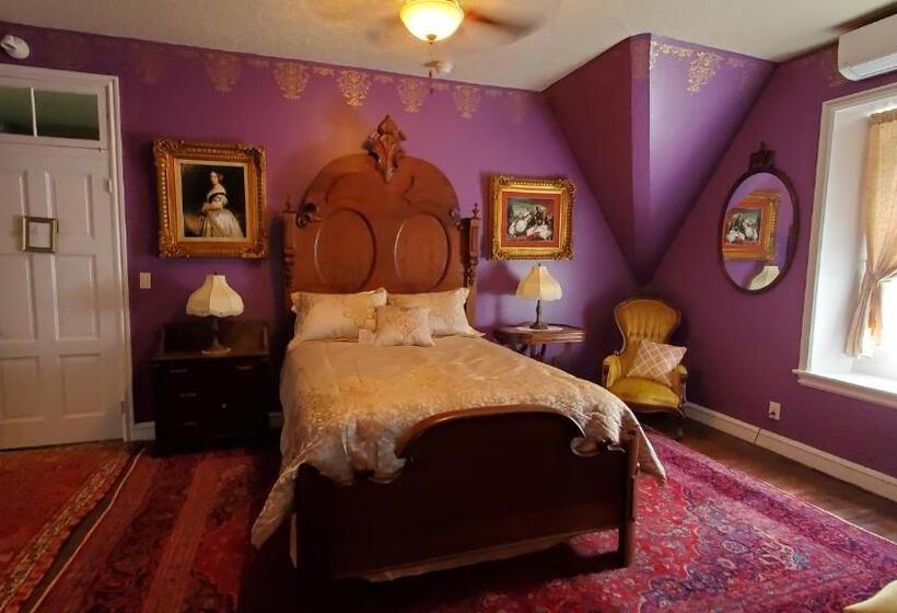 جناح ديلوكس, Gifford Risley House Bed And Breakfast
