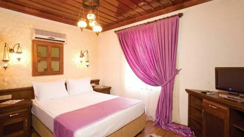 اتاق استاندارد, Cicerone Lodge
