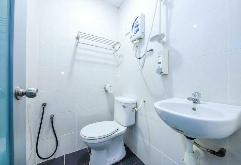 スタンダードルーム, Oyo 89842 22, Northport