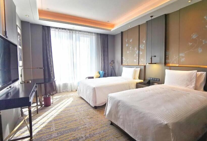 Номер Deluxe, Wanda Vista Changchun