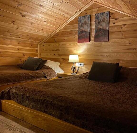 سوییت خانوادگی, Princess Nina Kolašin