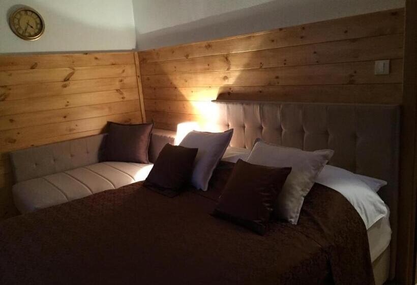 اتاق استاندارد, Princess Nina Kolašin