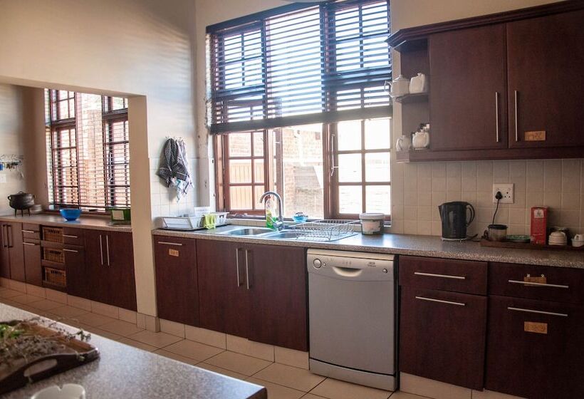 スタンダードルーム, Riverfront Homestay