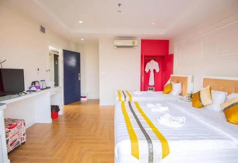 スーペリアファミリールーム, Hak Huot Hotel I