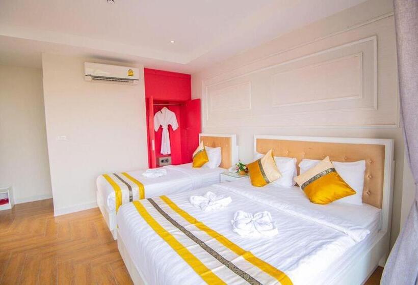 Семейный Номер Superior, Hak Huot Hotel I