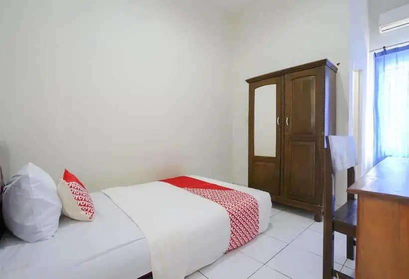 スタンダードシングルルーム, Oyo 2874 Berlian Residence