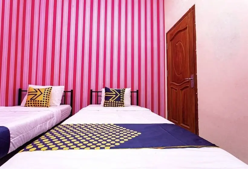 ベーシックルーム, Spot On 2875 Kost Pandawa Syariah