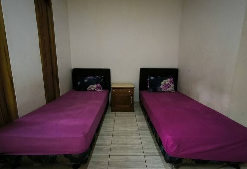 Pokój Standard, Pondok Kartini Jepara