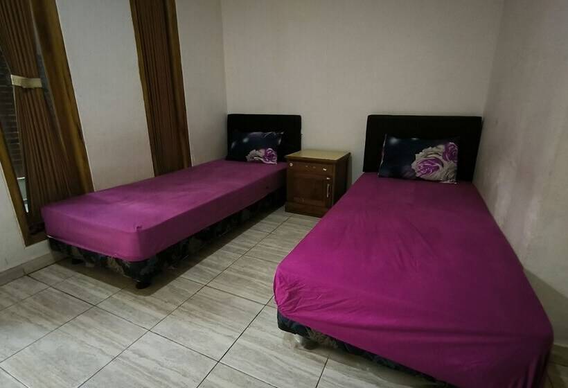 Pokój Standard, Pondok Kartini Jepara