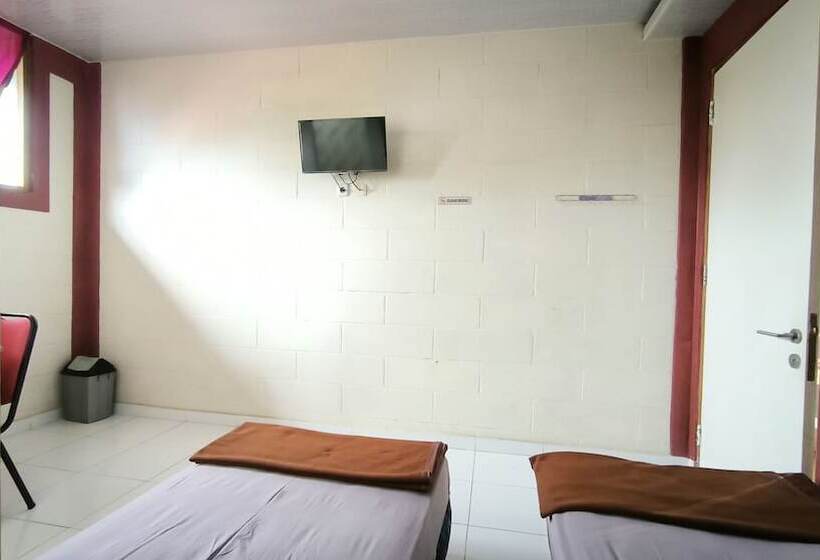 Pokój Deluxe, Pondok Kartini Jepara