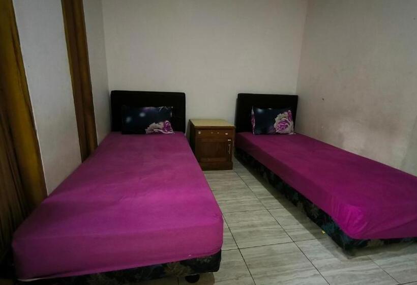 Pokój Standard, Pondok Kartini Jepara