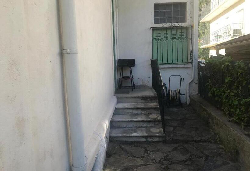 Номер Стандарт Вид на Сад, Hébergements à La Rive, Accueil Ouvert Tous Les Jours Jusqu à 20h00 Dernier Délai, Depuis 30 Ans ! R