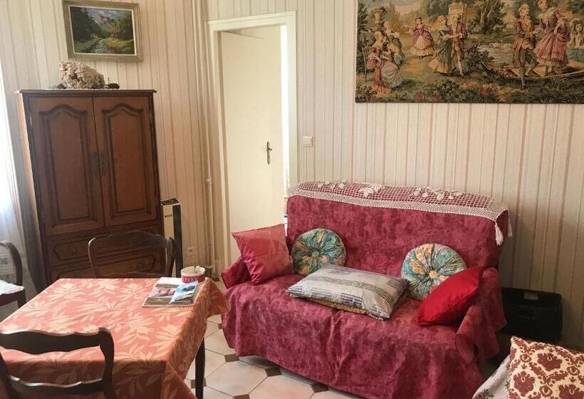 Номер Стандарт Вид на Сад, Hébergements à La Rive, Accueil Ouvert Tous Les Jours Jusqu à 20h00 Dernier Délai, Depuis 30 Ans ! R