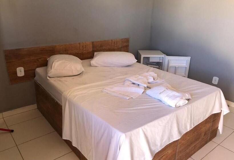 标准间, Pousada Girassol