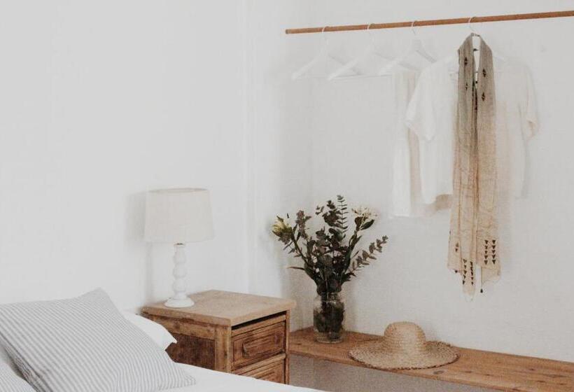 디럭스 스튜디오, Anhel