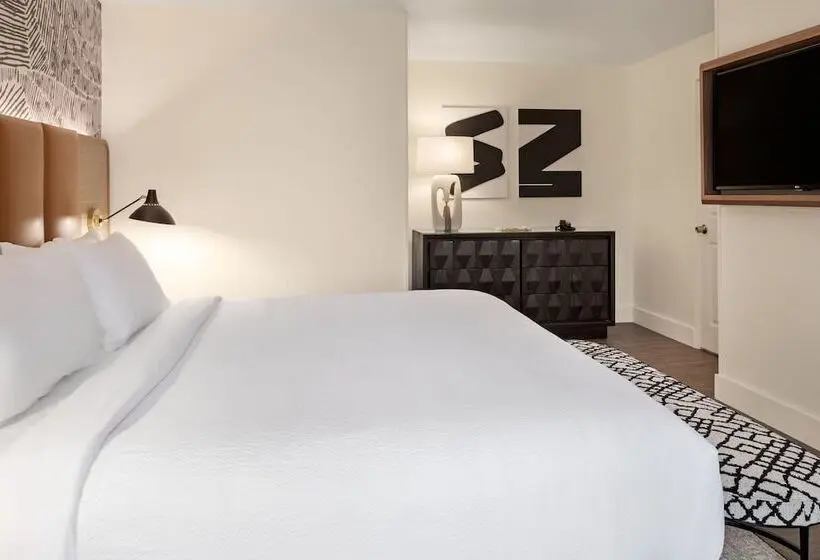 身障者適用スイートルーム, Burton House, Beverly Hills, A Tribute Portfolio Hotel