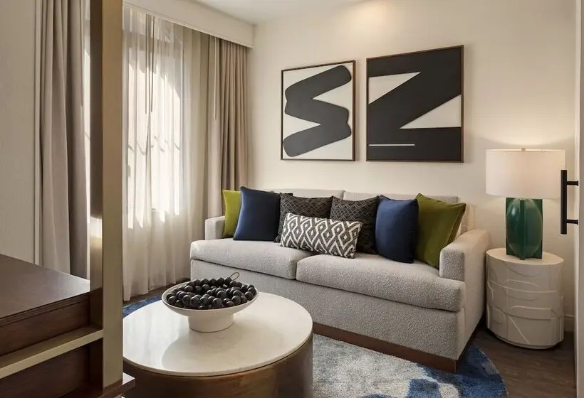 デラックススタジオ, Burton House, Beverly Hills, A Tribute Portfolio Hotel