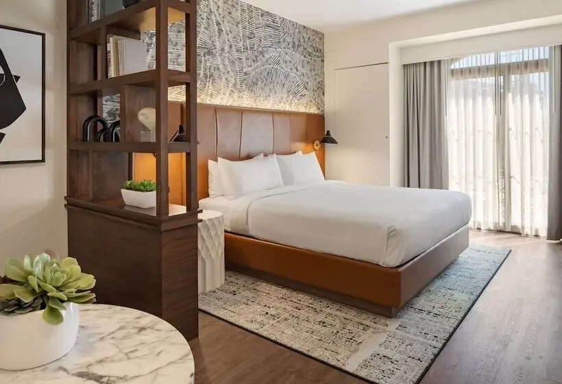 デラックススタジオ, Burton House, Beverly Hills, A Tribute Portfolio Hotel