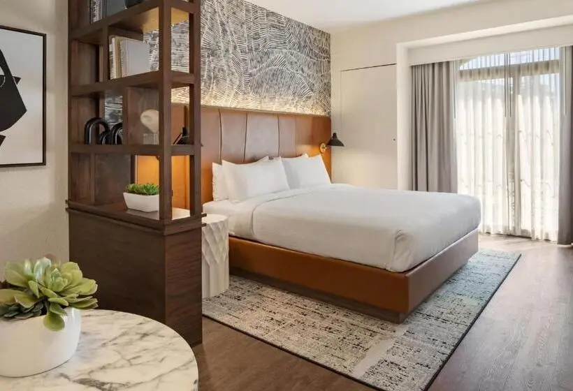 キングサイドベッドのスタンダードワンルーム, Burton House, Beverly Hills, A Tribute Portfolio Hotel