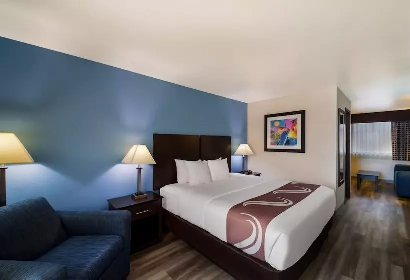 Sviitti, Quality Inn & Suites Round Rock