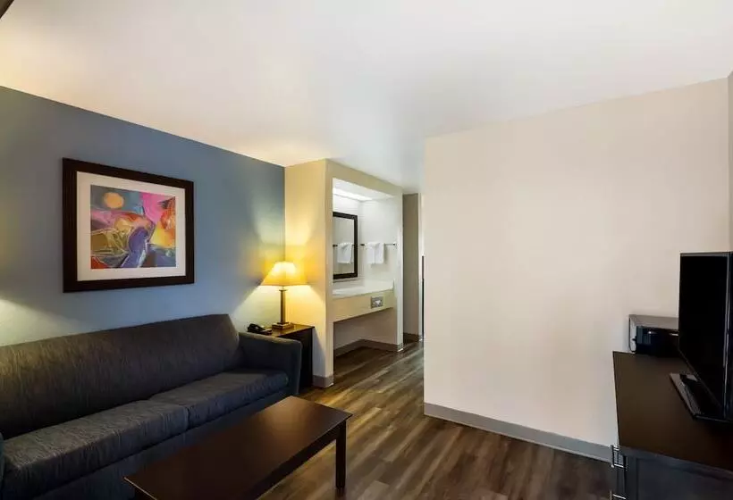 Sviitti, Quality Inn & Suites Round Rock