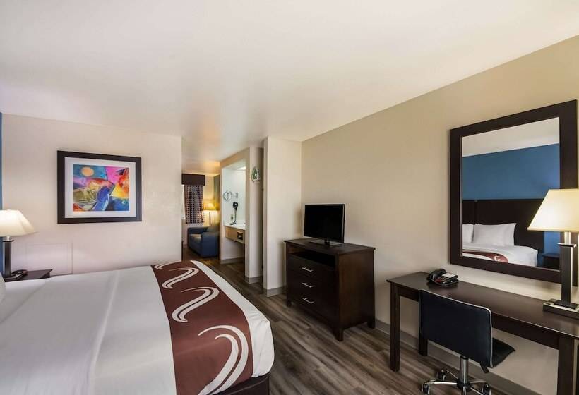 סוויטה, Quality Inn & Suites Round Rock