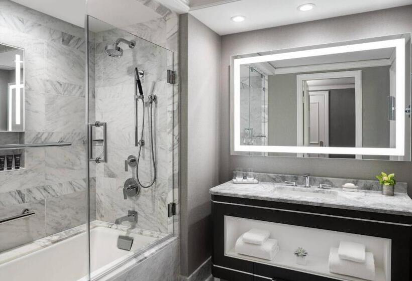 חדר פרמיום, The Ritzcarlton, St. Louis