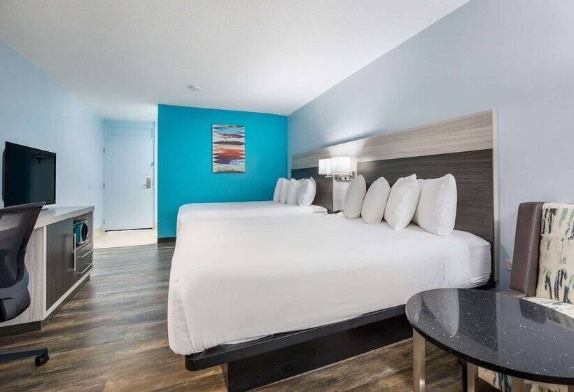 غرفه قياسيه سريرين مزدوجين, Rodeway Inn