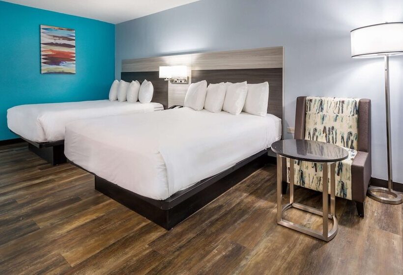 غرفه قياسيه سريرين مزدوجين, Rodeway Inn