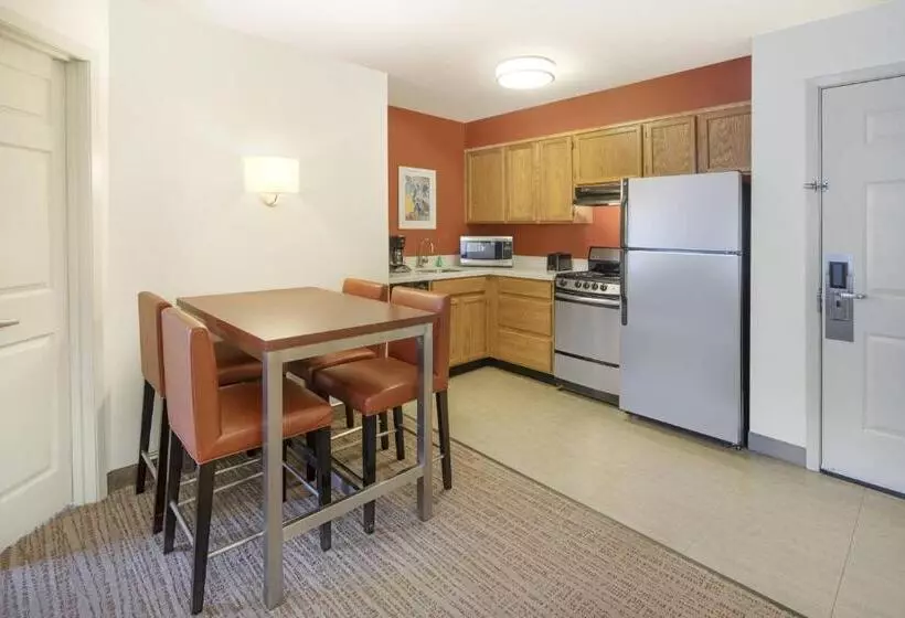 Sviitti 2 Makuuhuonetta, Residence Inn Indianapolis Airport