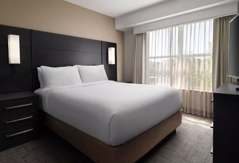 سوییت, Residence Inn By Marriott Stockton