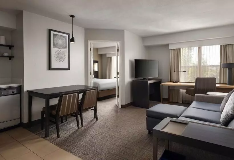 سوییت, Residence Inn By Marriott Stockton