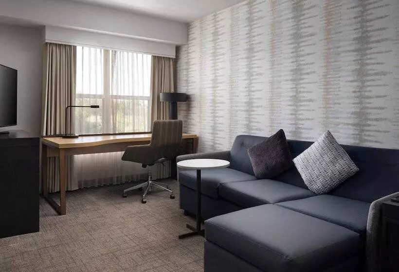 سوئیت 2 خوابه, Residence Inn By Marriott Stockton