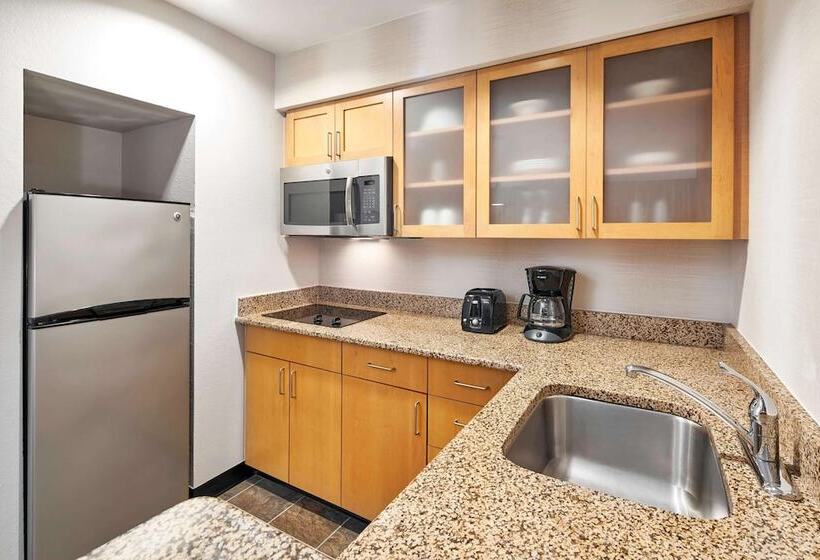 ２ベッドスイートルーム, Sonesta Es Suites Annapolis