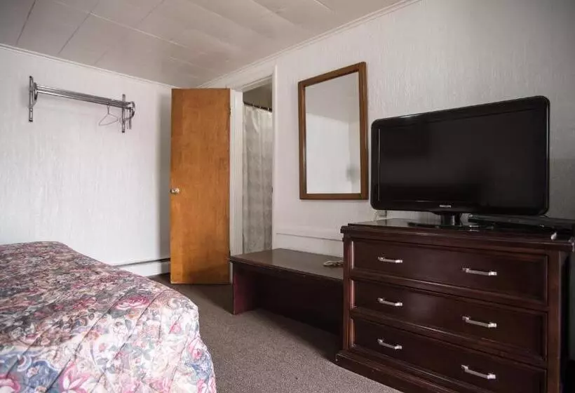 キングサイズベッドのスタンダードルーム, Rosemount Motel