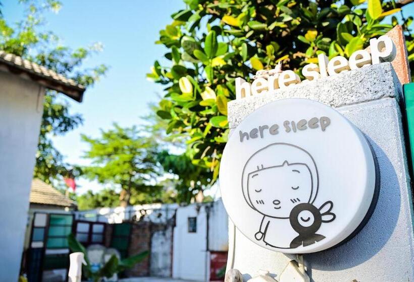 کابین, Here Sleep Guesthouse